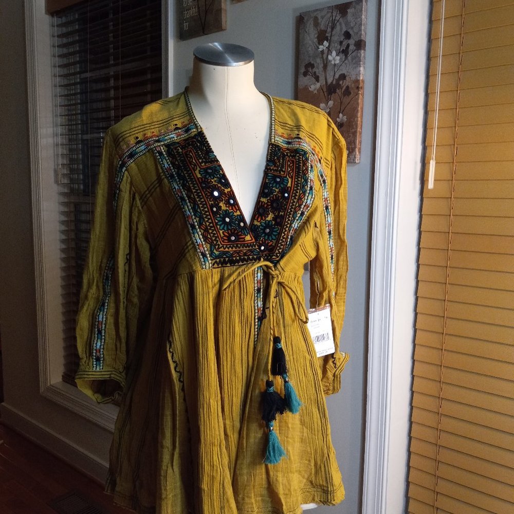 NEW Free People Women Top Size XS NWT